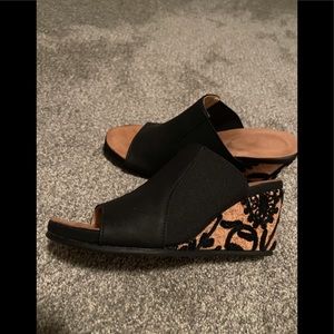 Black wedge sandals